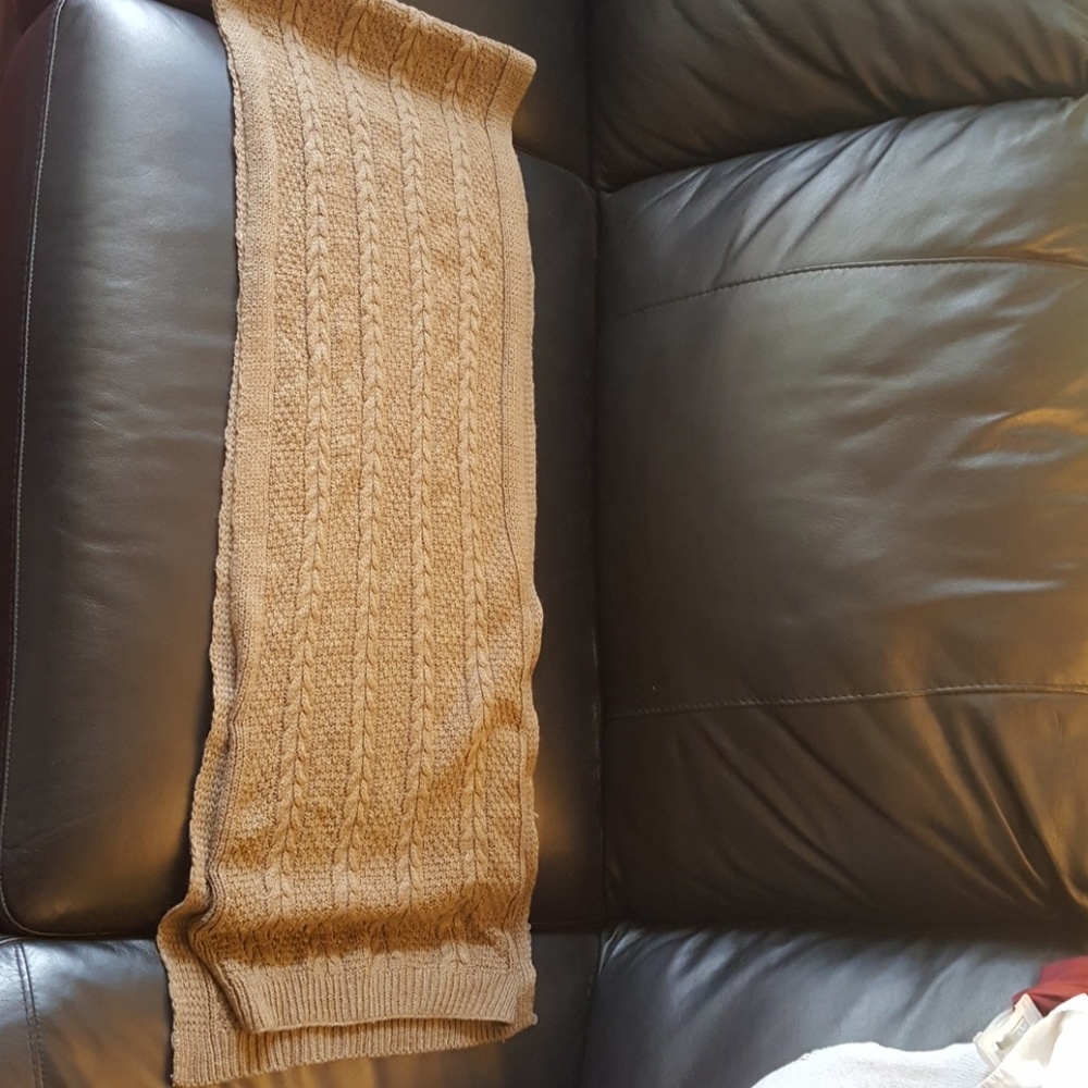 Scarf - Picture 3 of 3